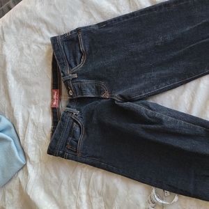 EUC men's Stronghold jeans dark blue skinny.